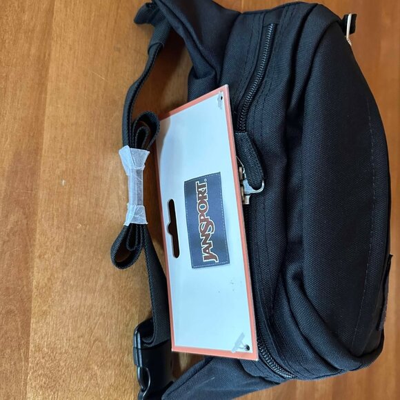 JanSport Fifth Ave fanny waist pack 2,5L *NEW - Picture 1 of 4